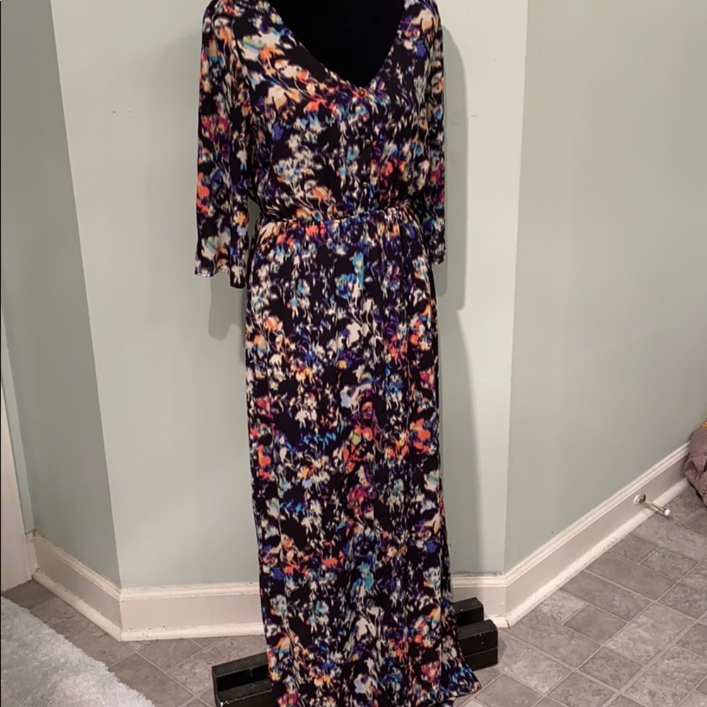 Beautiful Boho Maxi - Picture 2 of 8